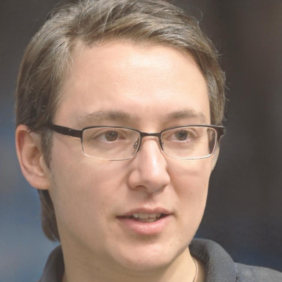 Portrait de Marc Dubois, ancien élève de calmfrelvia